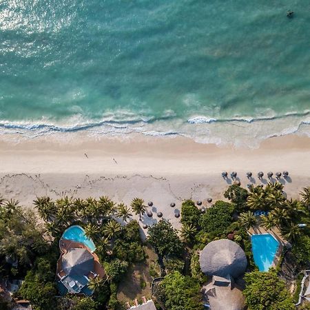Diamonds Leisure Beach & Golf Resort Playa de Diani Exterior foto Aerial view of the beach