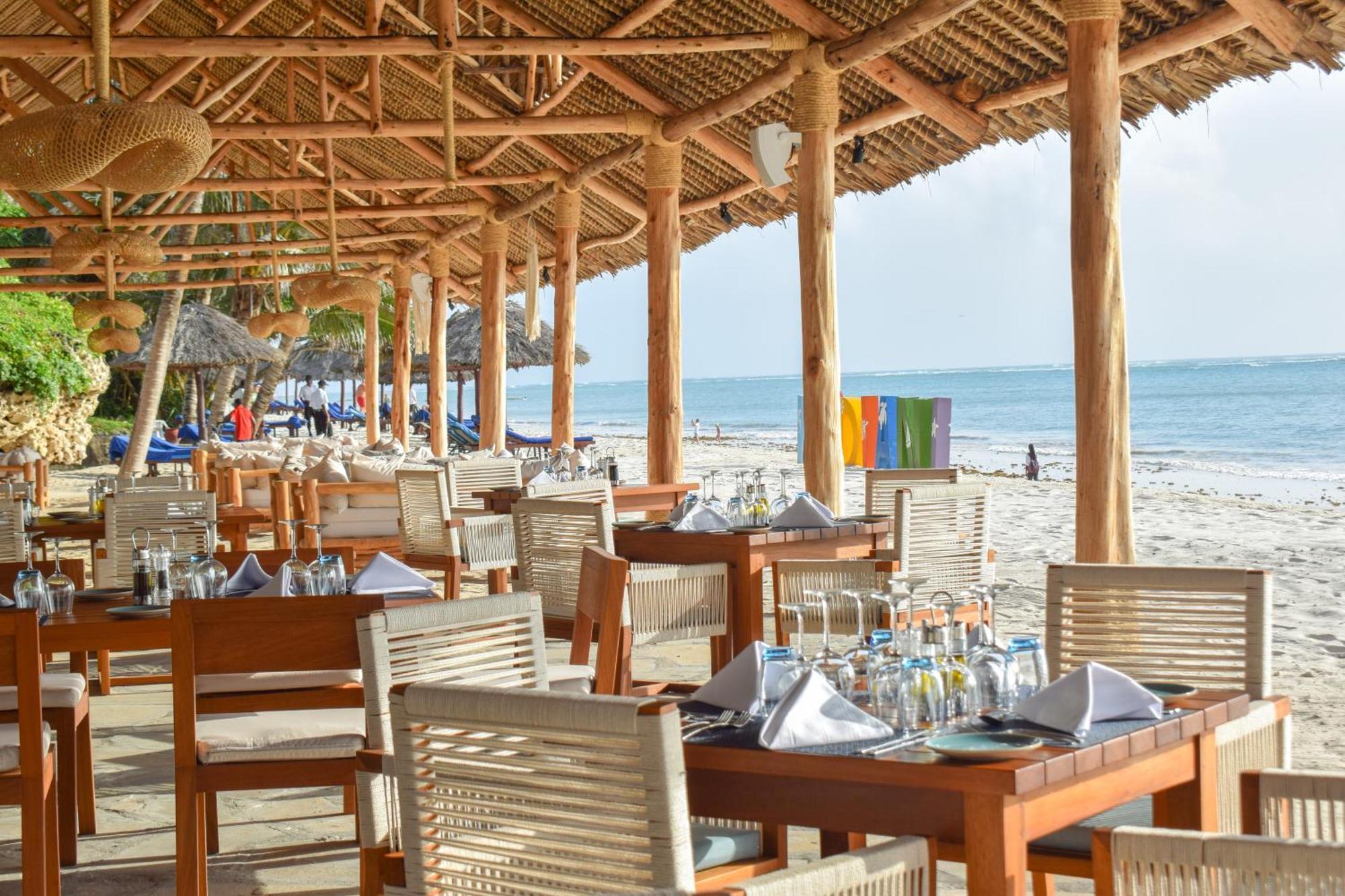 Diamonds Leisure Beach & Golf Resort Playa de Diani Exterior foto